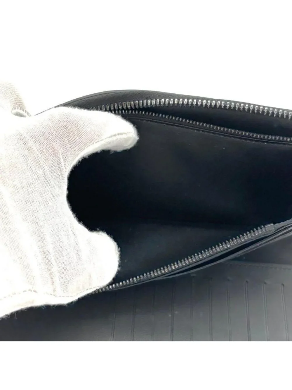 Louis Vuitton brand louis